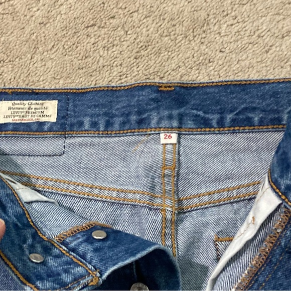 Levi’s Jean Skirt - Picture 2 of 3